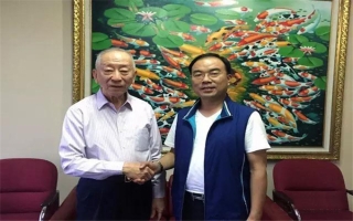 印尼著名僑領(lǐng)、印尼泛印集團董事長、印尼總統(tǒng)大學創(chuàng)辦人-李文光